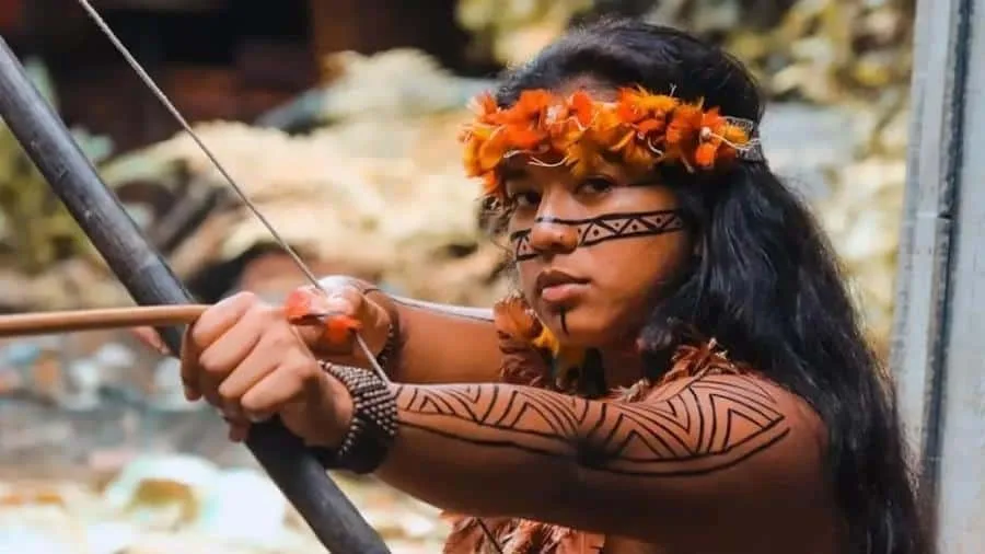 Arqueira Graziela Santos pode se tornar a primeira mulher indígena a competir nos Jogos Olímpicos pelo Brasil Imagem: Arquivo Pessoal