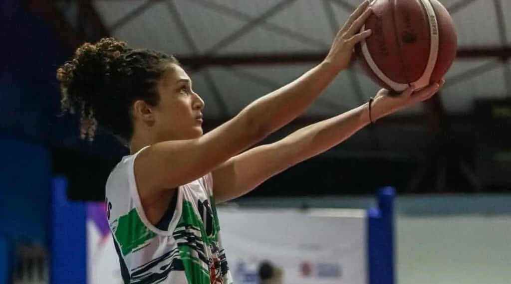 Atleta paralímpica acreana é campeã na SuperCopa Feminina de Basketball em Cadeira de Rodas