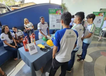 Foi a primeira feira do segmento realizada pelo Ieptec e aconteceu no pátio da escola Campos Pereira. Foto: Ascom/Ieptec