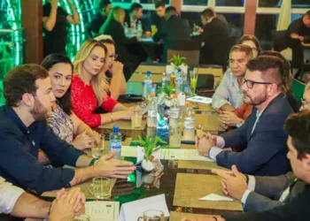 Empresários falaram dos investimentos e interese em expandir negócios no estado. Foto: Neto Lucena/Secom