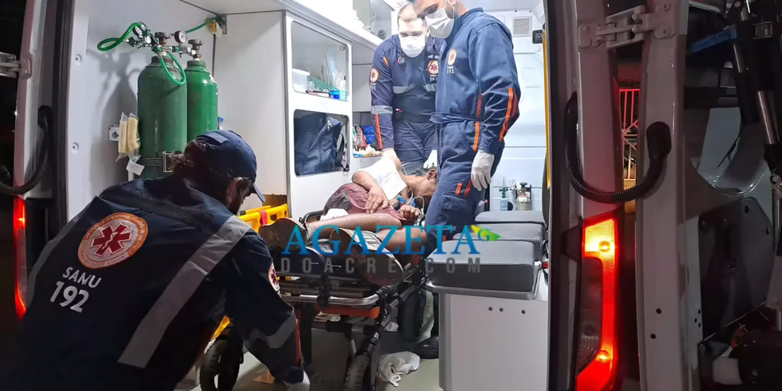 Homem é esfaqueado pelas costas após desentendimento com amigo em Rio Branco