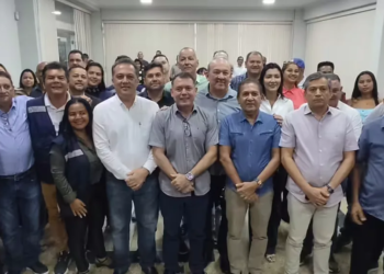 Pré-candidato a vice de Bocalom, Alysson é lotado como assessor no gabinete do prefeito em Rio Branco