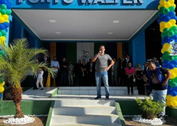 Roberto Duarte anuncia emenda para compra de embarcações em Porto Walter