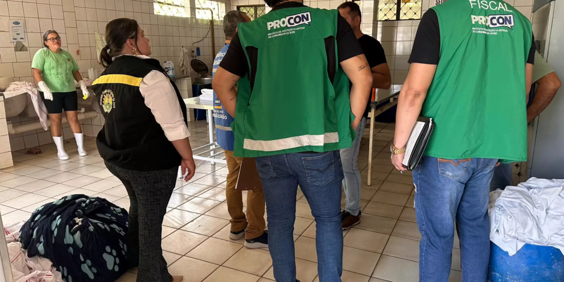 Operação Afrodite: MPAC, Procon e Vigilância Sanitária fiscalizam hotéis e motéis de Rio Branco