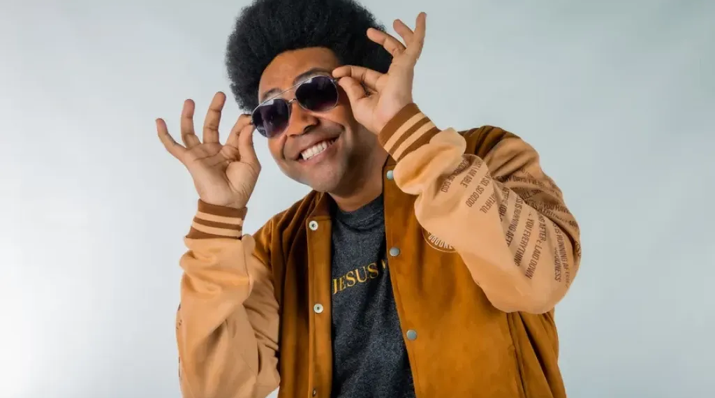 Thalles Roberto será a atração da noite gospel da Expoacre 2024