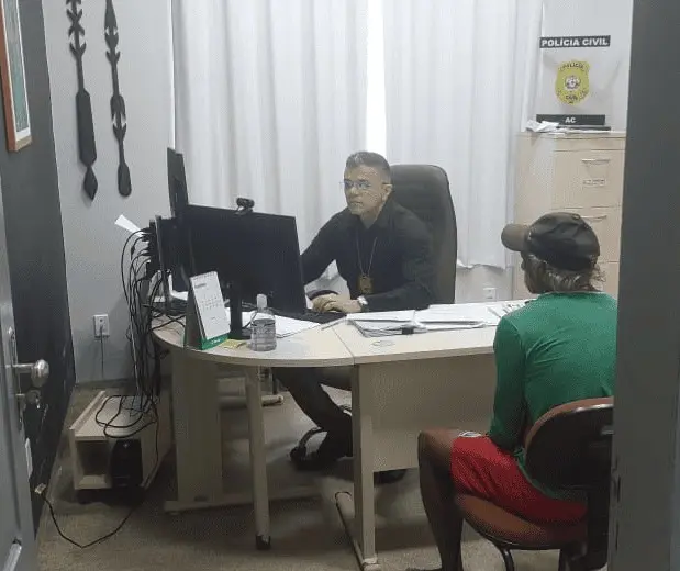 No Acre, idoso é preso por agredir neta com doença mental