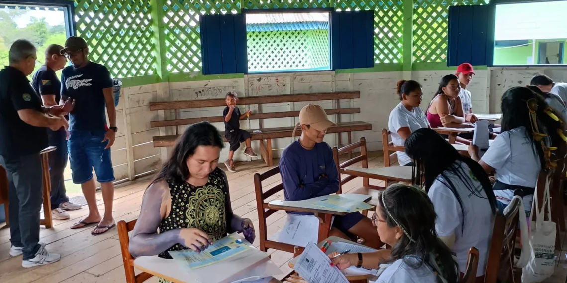 Polícia Civil do Acre realiza emissão de Carteiras de Identificação Nacional em aldeia indígena