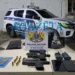 Força Tática da PM apreende três armas de fogo e um simulacro; três pessoas são detidas