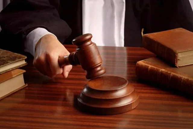 Justiça acreana condena homem por publicações transfóbicas