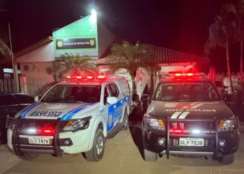 Ação conjunta entre as polícias de Xapuri prende idoso por favorecimento da prostituição de adolescente