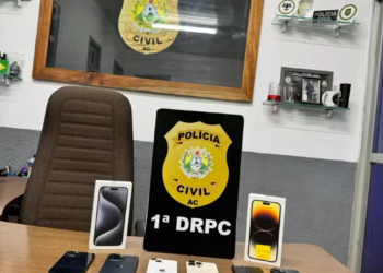 Polícia Civil do Acre recupera 12 celulares roubados avaliados em mais de R$ 100 mil