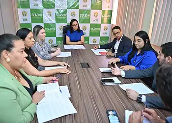 Governo do Acre articula criação de auxílio financeiro para órfãos do feminicídio