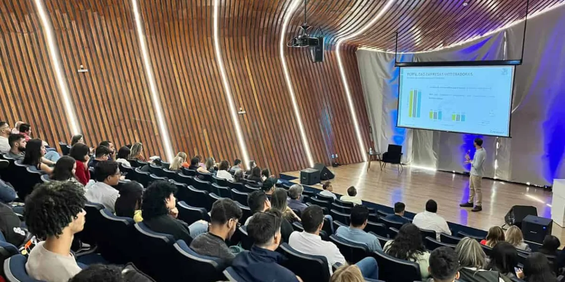 Setor fotovoltaico é pauta do 1° Fórum de Energias Renováveis do Acre