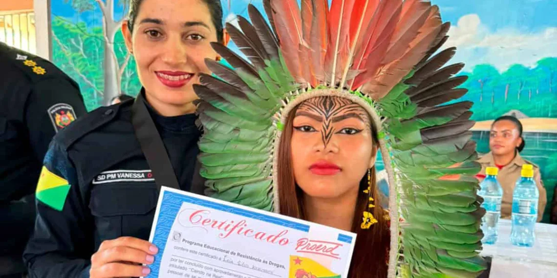 Polícia Militar celebra primeira formatura do Proerd em escola indígena de Tarauacá