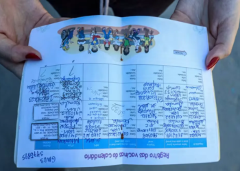 Com distribuição da Caderneta do Adolescente, governo reforça e alerta para importância da vacinação contra HPV