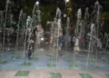 Bocalom inaugura fonte interativa na Praça da Revolução e anuncia nova obra