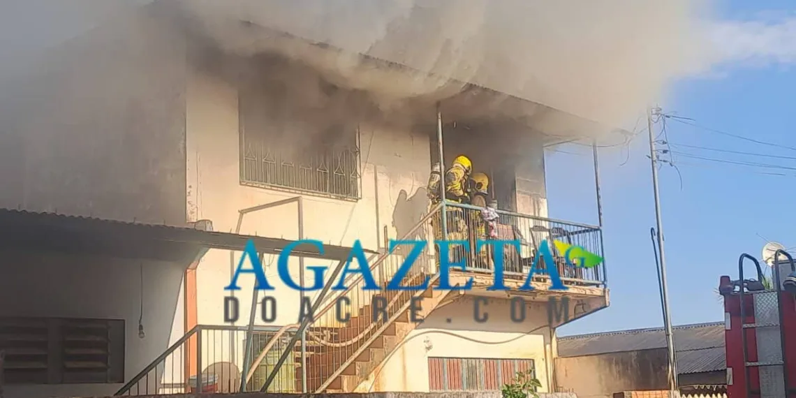 Curto-circuito em ventilador provoca incêndio em casa no bairro Bahia Velha