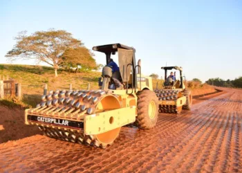 Governo avança nas obras da rodovia AC-445 para ligar Bujari e Porto Acre. Foto: Eudes Góes/Deracre