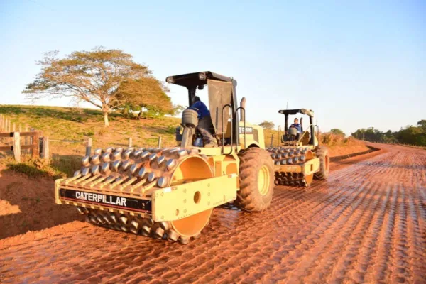 Deracre celebra 61 anos com mais de R$ 480 milhões em obras em andamento pelo Acre