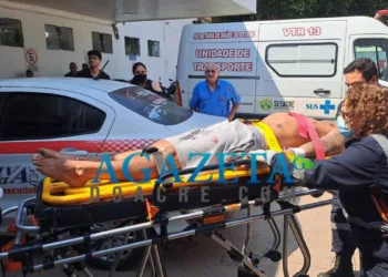 Homem é atingido por disparo acidental enquanto manuseava arma