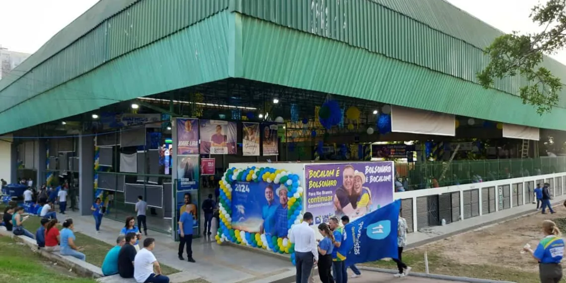 Apoiadores começam a chegar ao Ginásio do Sesc para convenção de Bocalom