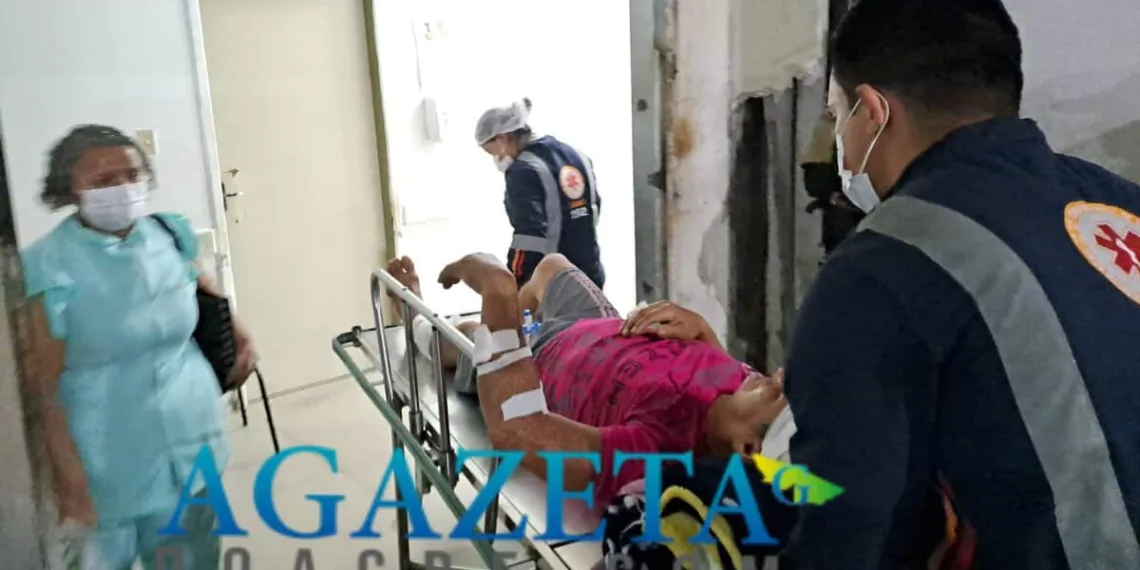 Homem é espancado a golpes de ripa por colega de trabalho na zona rural de Brasileia
