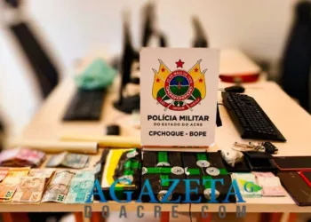 BOPE apreende quase 5kg de entorpecentes e R$ 3 mil em dinheiro na parte alta de Rio Branco