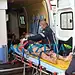 Veículo capota ao desviar de motocicleta em estrada no interior do Acre; quatro ficam feridos