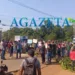 Após manhã de bloqueio, moradores da AC10 liberam passagem de veículos na estrada