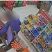 Polícia identifica suspeito de roubar farmácias após ele colocar CPF na nota antes de assalto, em Colombo