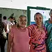 Amigas, moradoras antigas do Wanderley Dantas, sonham com o recebimento do título definitivo e compareceram a Audiência Pública promovida pelo governo sobre a regularização fundiária no bairro. Foto:José Caminha/Secom