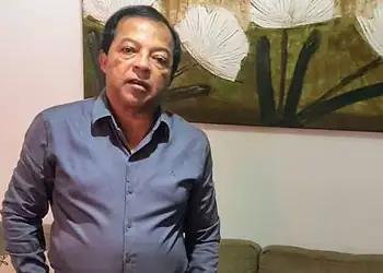 Secretário de cidade mineira é indiciado após morder seio de servidora