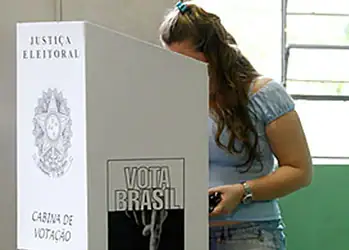 Eleitorado feminino é maioria no Acre, com mais de 314 mil votantes