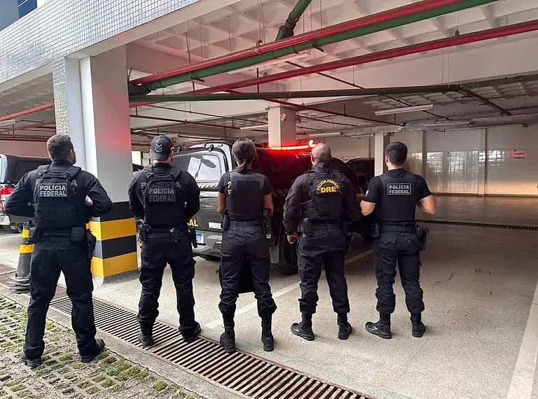 PF cumpre mandados em operação de repressão ao tráfico interestadual de drogas no Acre