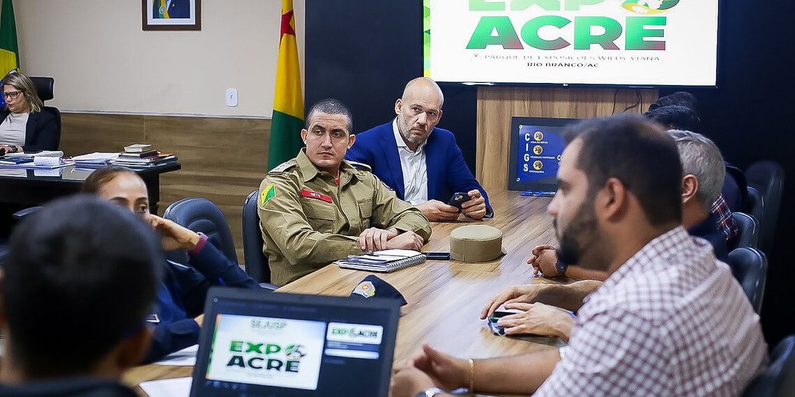 Polícia Civil do Acre reforça segurança e serviços de emissão de documentação na Expoacre 2024, em Rio Branco