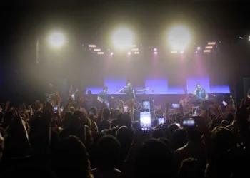 Banda Anjos de Resgate entregou muita música, carisma e talento no palco - Foto: Pascom da Paróquia São Peregrino