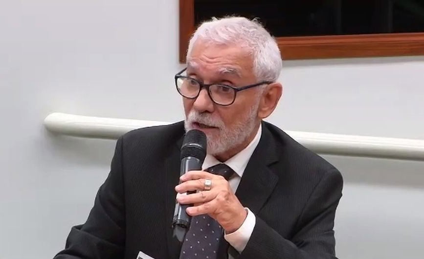 Artigo: 'Suicídio: um ato complexo'
