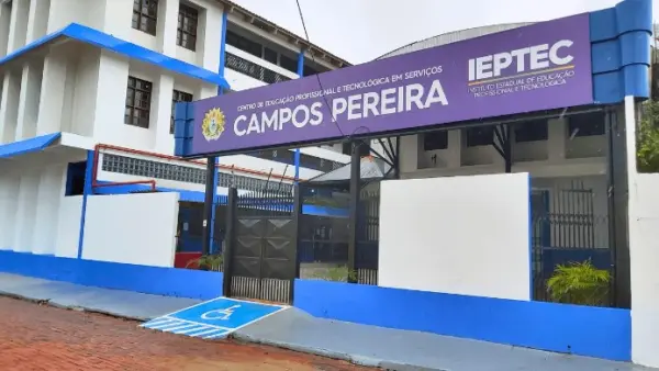 Centro Campos Pereira, da Rede Ieptec, promove Arraial das Oportunidades