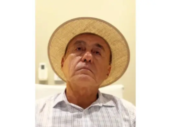 Bocalom vai às lágrimas ao assistir propaganda eleitoral na TV: 'muita emoção'