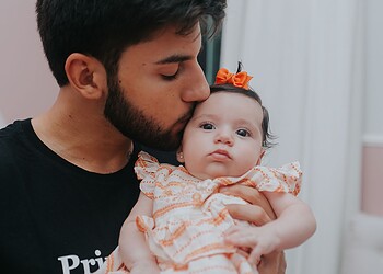 Pequena Bella e o pai, Roberto Neto. Foto: cedida