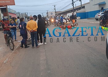 Adolescente colide com ciclista e deixa idoso ferido em acidente no Bairro Preventório