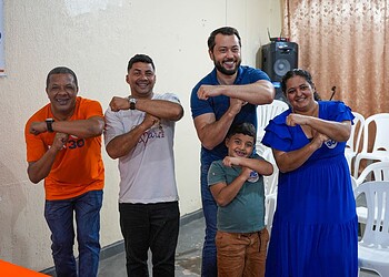 No Adalberto Aragão, Jarude recebe pedido de mães e garante criação de Centro Multidisciplinar de Atendimento ao Autista