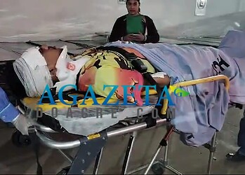 Jovem fica gravemente ferido após colisão de moto com caminhonete; motorista foge e ainda exige pagamento pelos danos