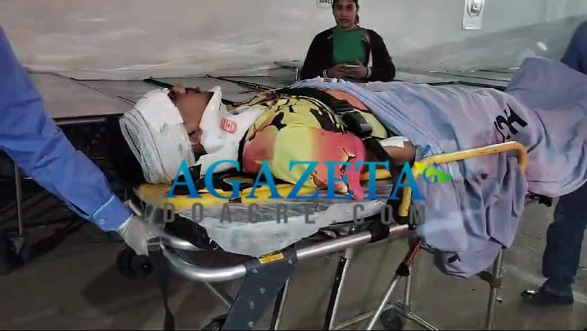 Jovem fica gravemente ferido após colisão de moto com caminhonete; motorista foge e ainda exige pagamento pelos danos