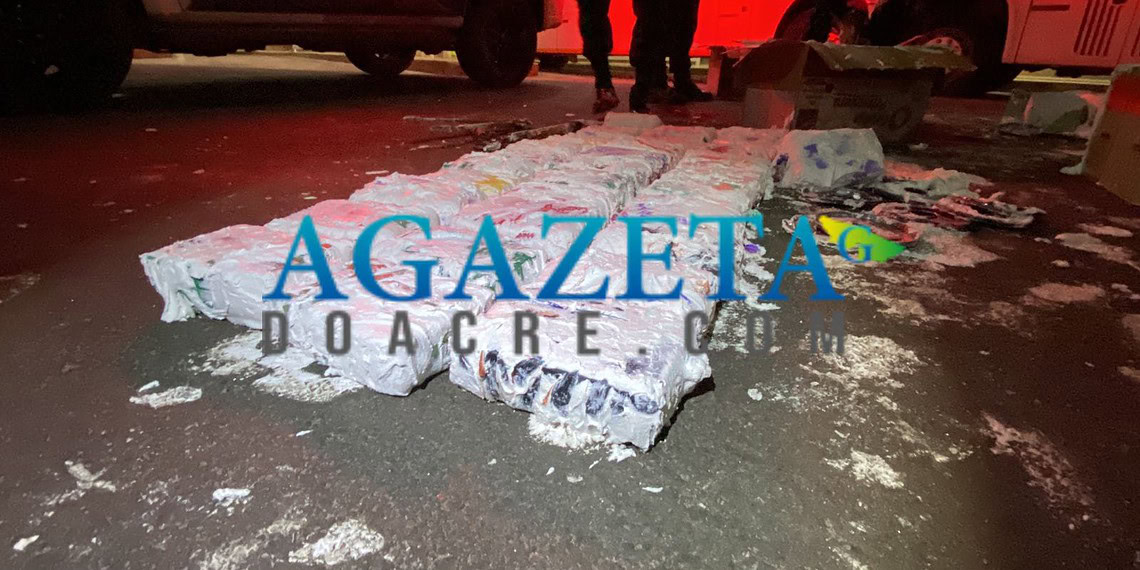 Polícia apreende quase 50 quilos de droga escondidos em latas de tinta em ônibus na rodoviária de Rio Branco