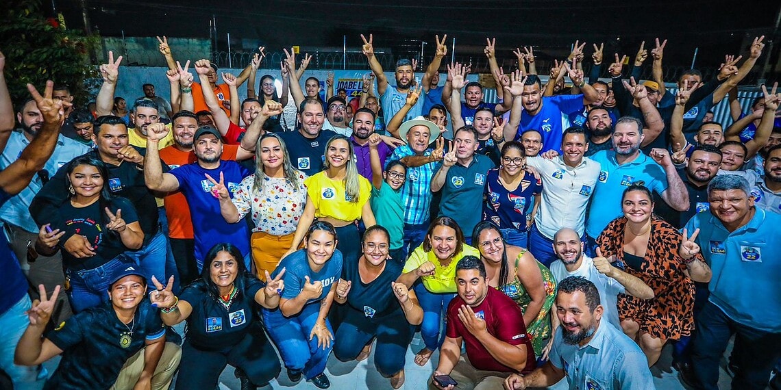 Bocalom e Alysson participam de reunião com policiais penais no bairro Santa Quitéria