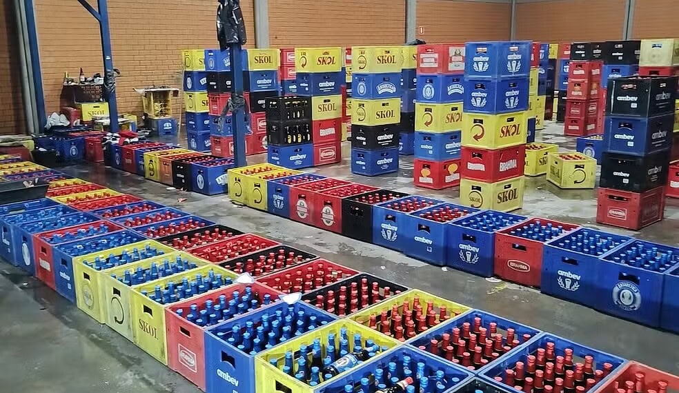 Esquema de troca de rótulos de cerveja é descoberto; saiba identificar adulteração
