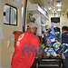 Motociclista fica em estado grave após ser atropelado durante carreata