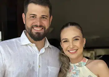 No último domingo, 22, na residência da família Teixeira, aconteceu o chá revelação dos papais Acioly e Mariana