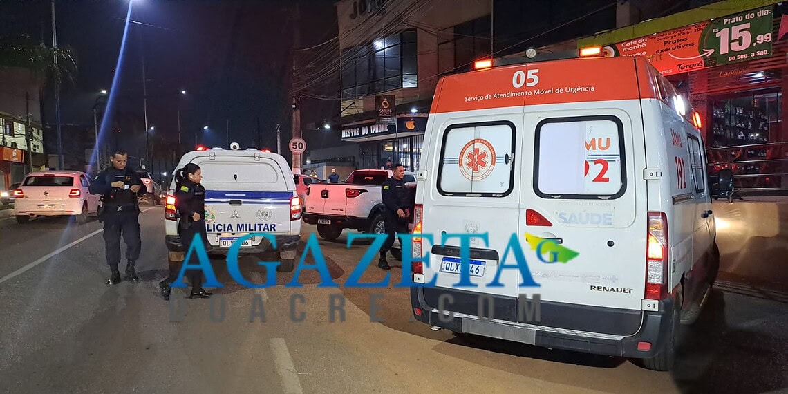 Homem em situação de rua é espancado por supostos funcionários de caminhão de coleta de lixo em Rio Branco
